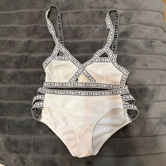 Tials two piece bikini size 8 - Picture 1 of 10